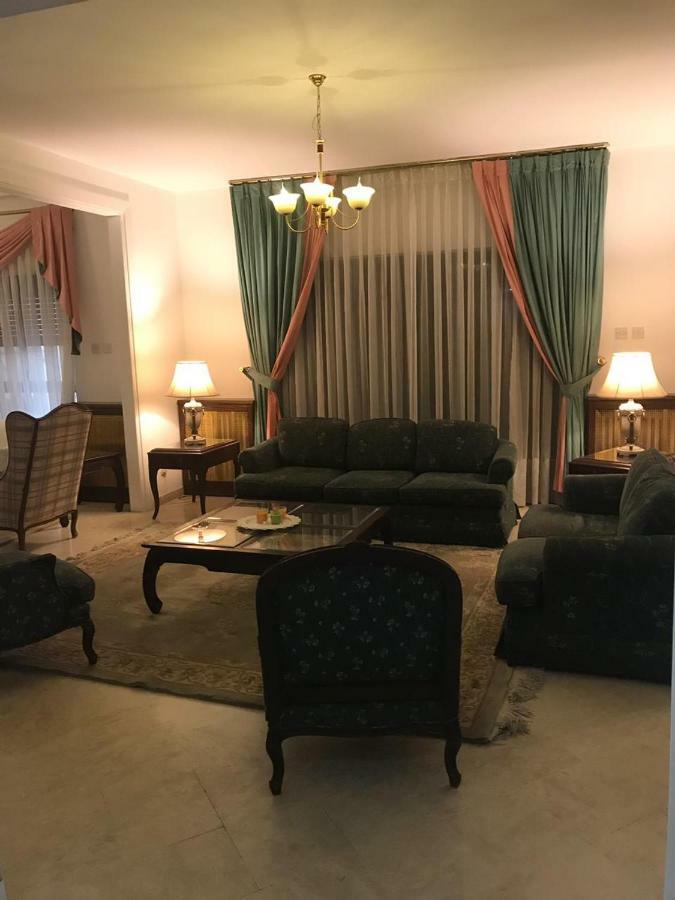 Nice Furnished Apartment Amman Bagian luar foto